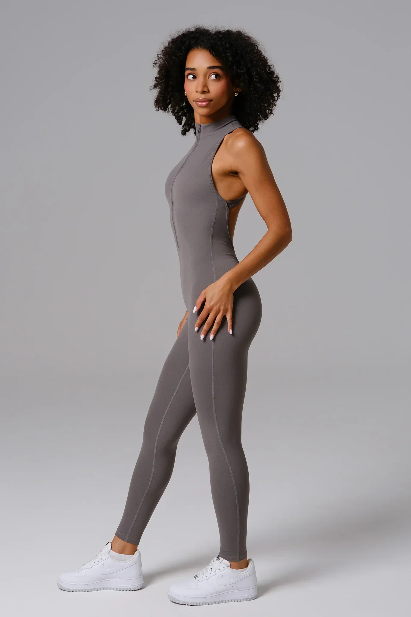 Anita Jumpsuit - Aesthetic Gray - Image 4