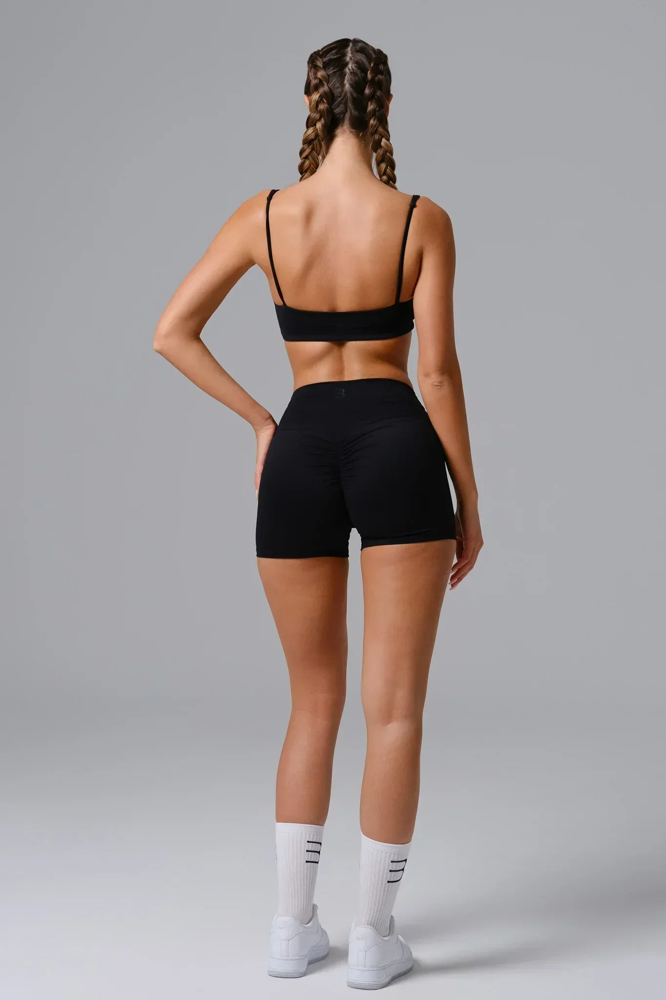 Camila Sports Bra - Black - Image 4