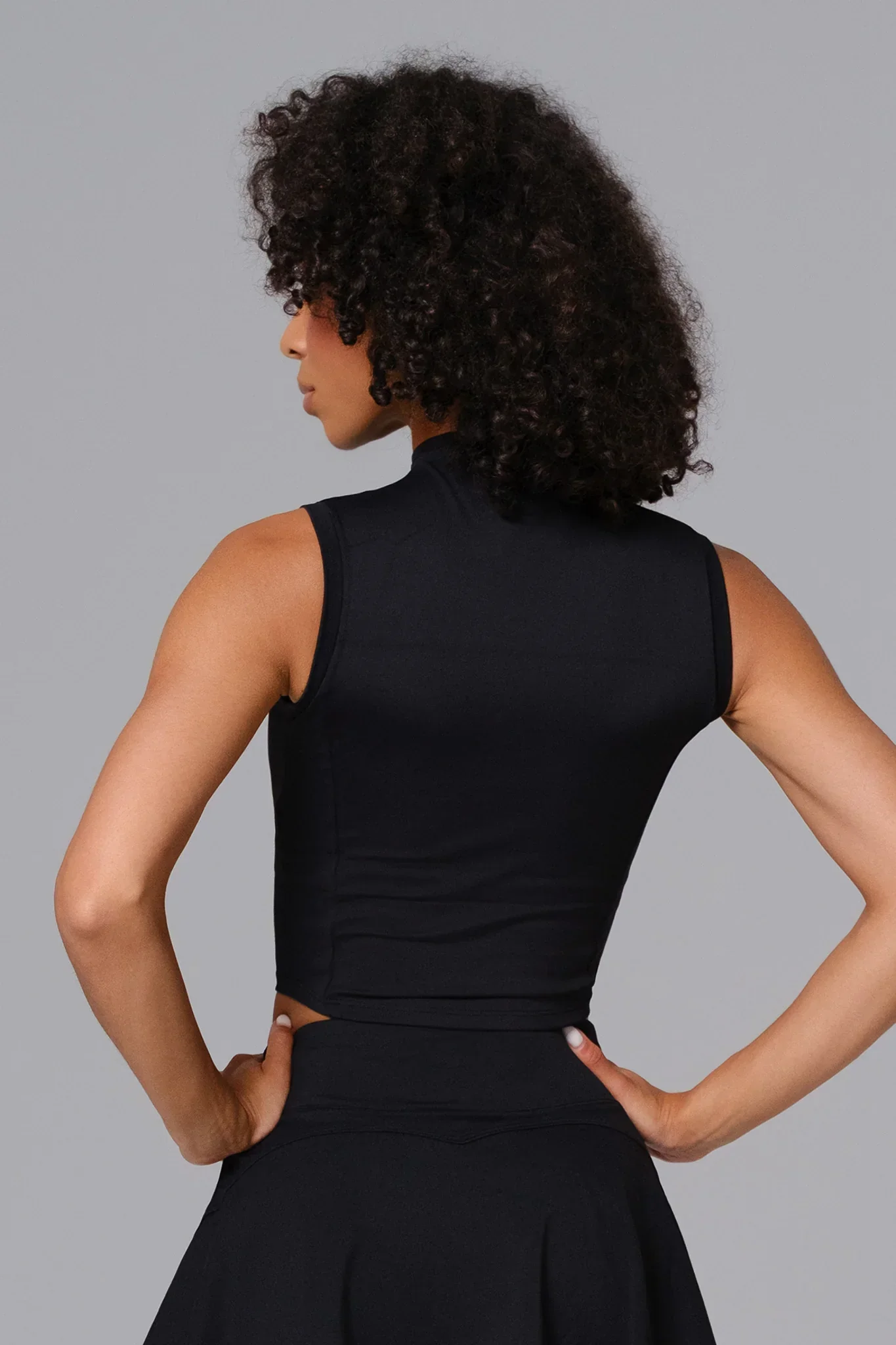 Colleen Crop Top - Black (FINAL SALE) - Image 2