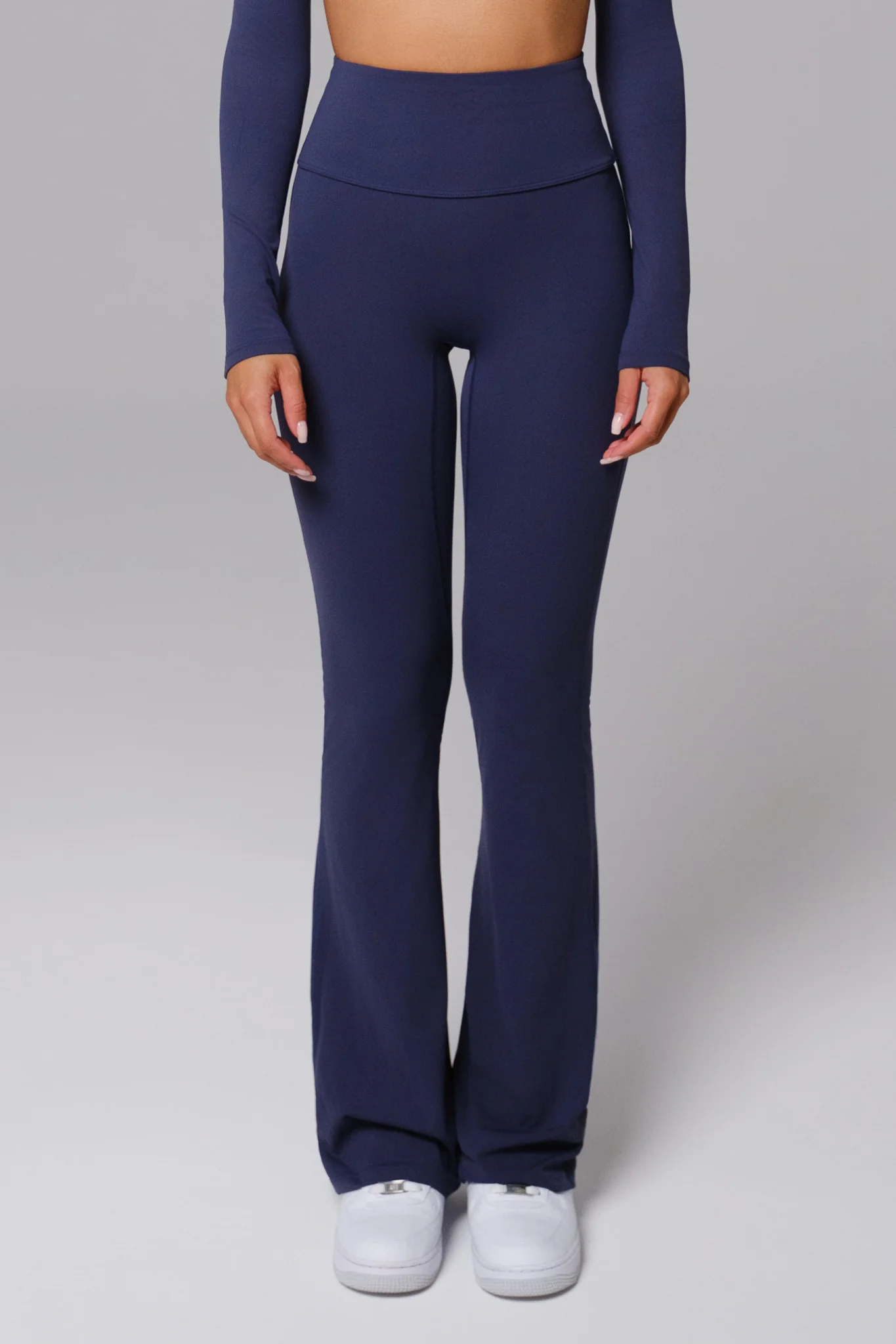 Haven Flare Leggings - Obsidian Blue (FINAL SALE) - Image 2