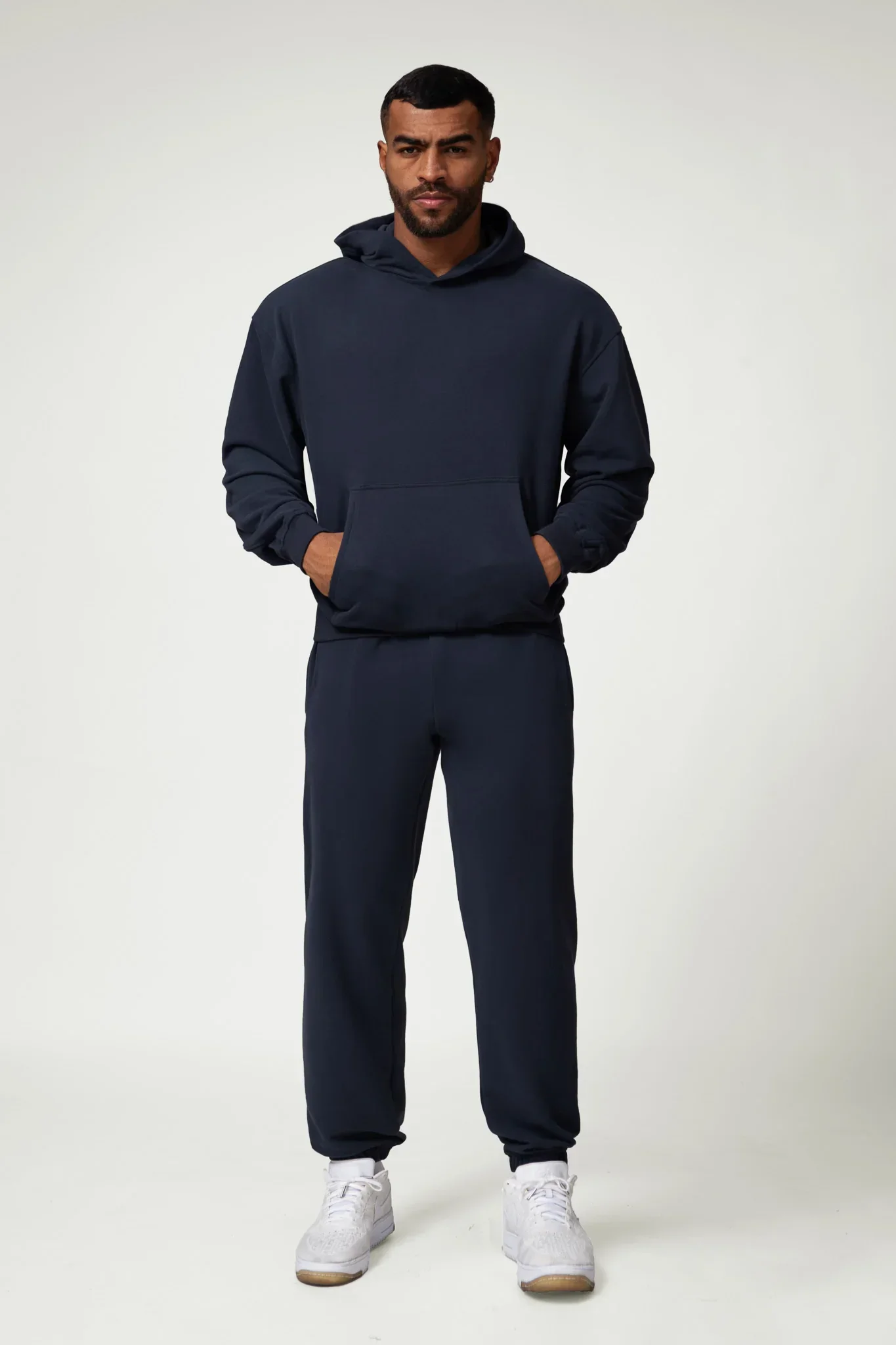 Momentum Sweatpants - Navy (FINAL SALE) - Image 4