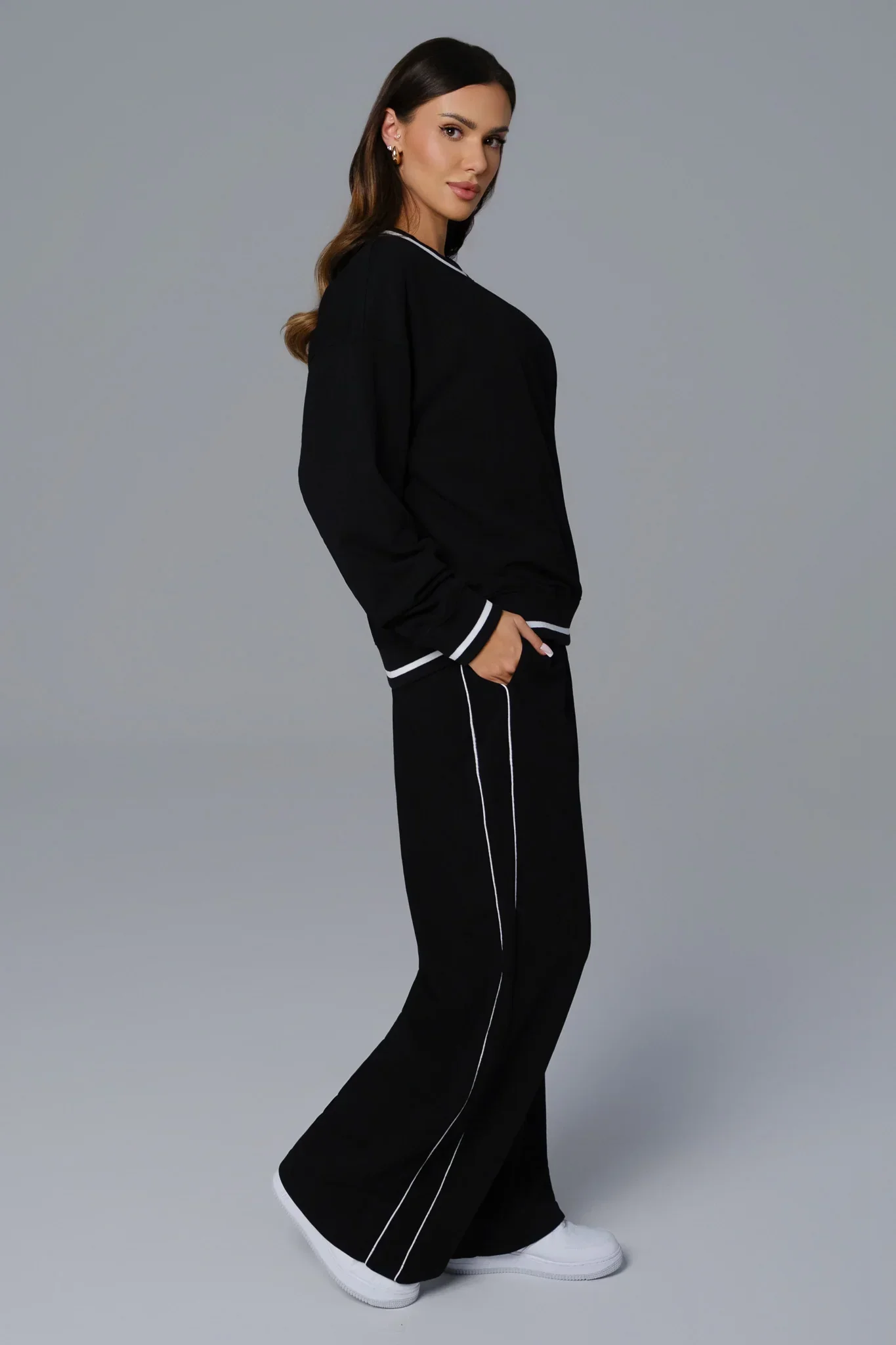 Nadine Sweatpants - Black - Image 6