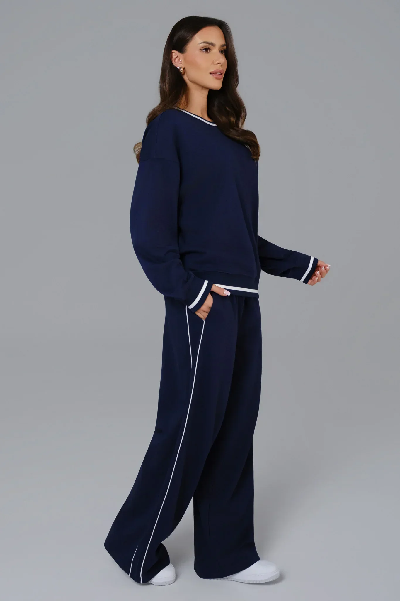 Nadine Sweatshirt - Azure Blue (FINAL SALE) - Image 4