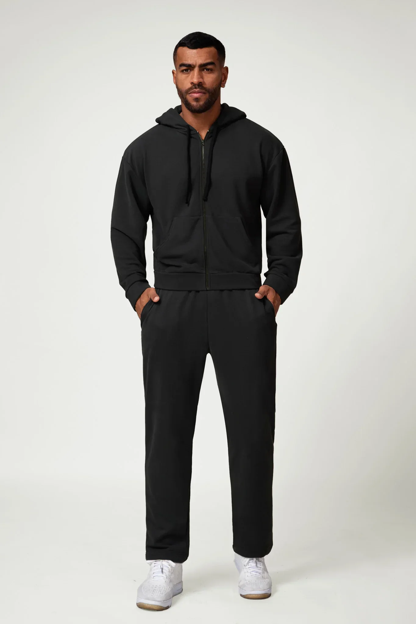 SportFlex Sweatpants - Black (FINAL SALE) - Image 4