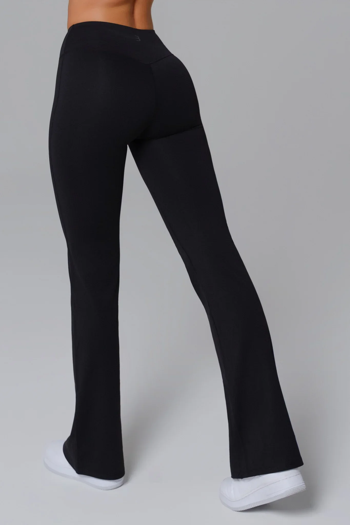Stacey Essential Set - Black - Image 6